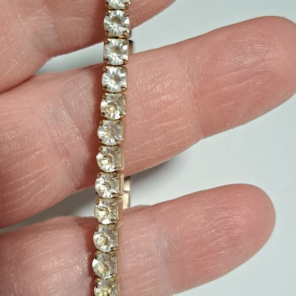 Jewelry - Diamon like bracelet